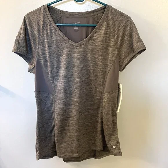 NWT Layer 8 Performance Tee Gray V-neck Size Large - Picture 1 of 9
